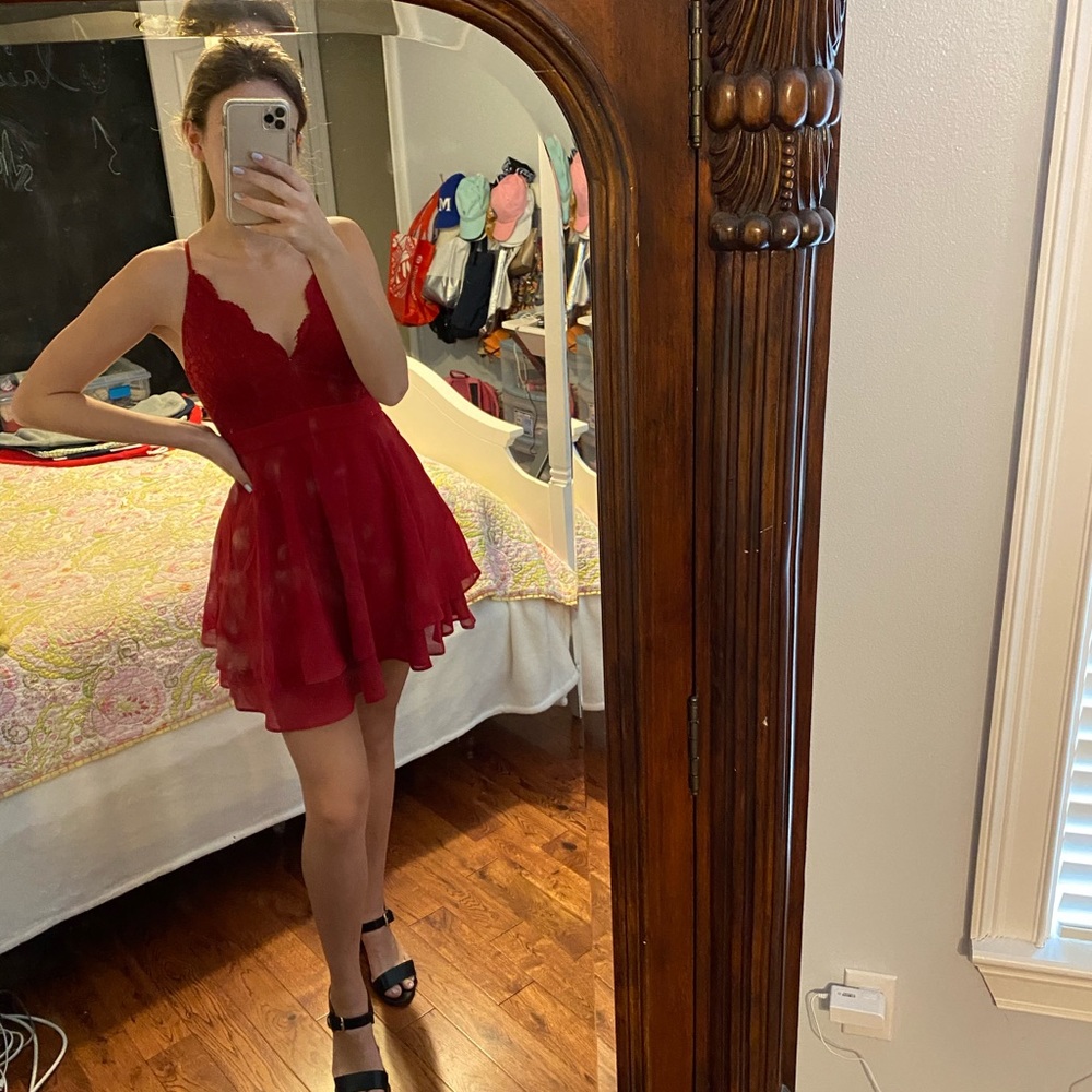 Red mini dress!! Perfect for a party!!